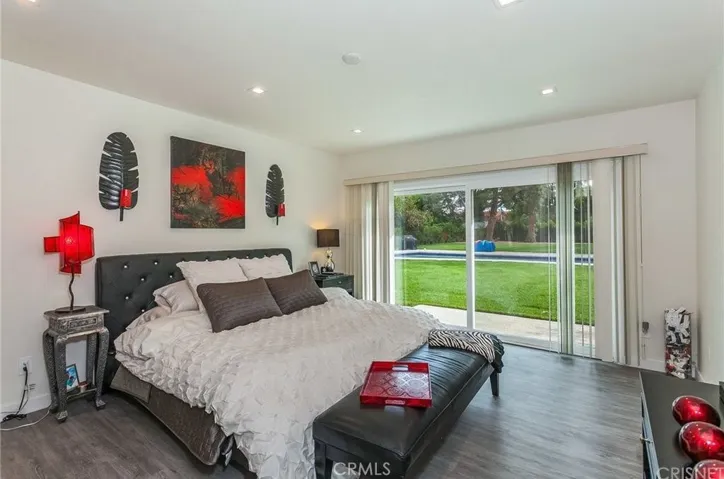 6236 Capistrano Avenue, Woodland Hills, California 91367
