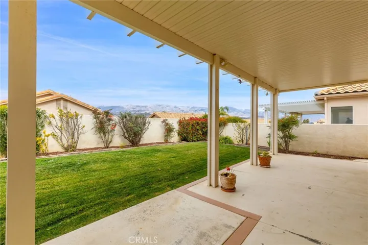 2109 Birdie Drive, Banning, California 92220