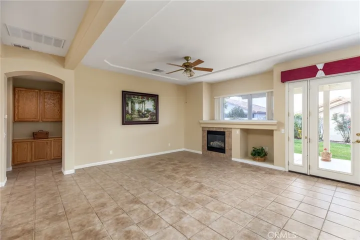 2109 Birdie Drive, Banning, California 92220