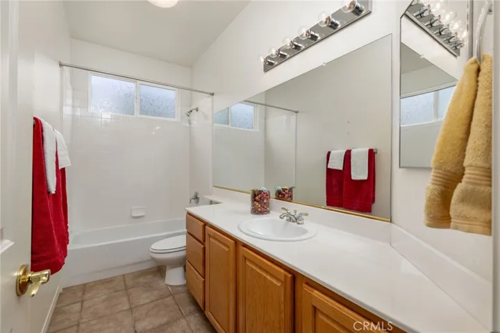 2109 Birdie Drive, Banning, California 92220