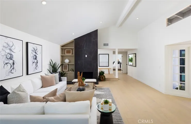 249 Calle Villario, San Clemente, California 92672