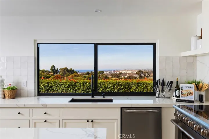 249 Calle Villario, San Clemente, California 92672