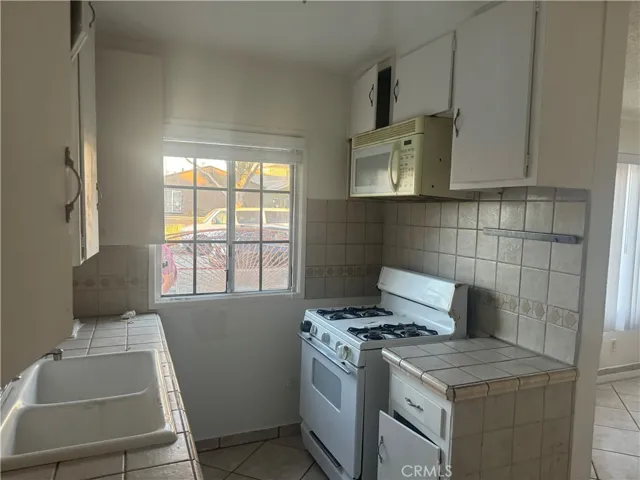 4224 159th Street W, Lawndale, California 90260