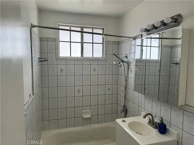 4224 159th Street W, Lawndale, California 90260