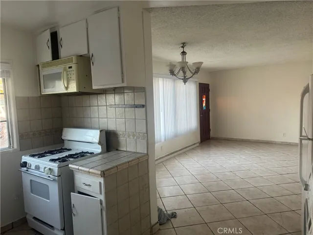 4224 159th Street W, Lawndale, California 90260