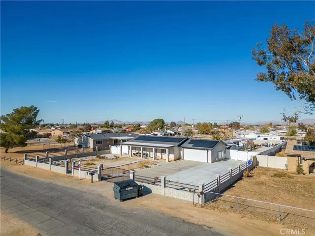 21656 Hanaupah Road, Apple Valley, California 92308