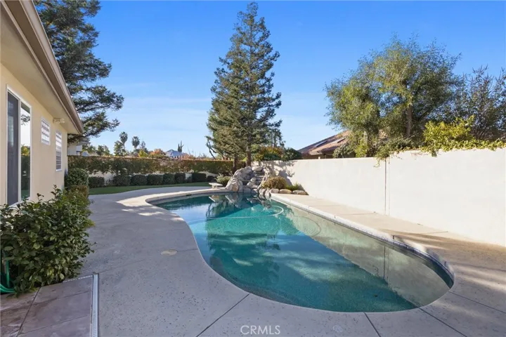 2117 Wedgemont Place, Bakersfield, California 93311
