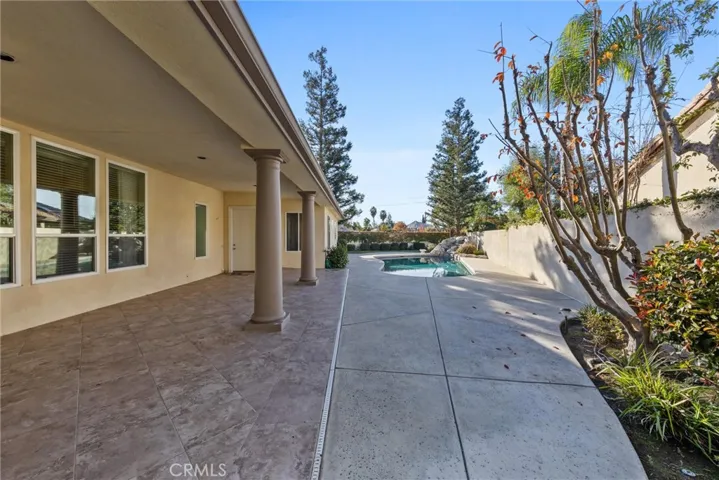 2117 Wedgemont Place, Bakersfield, California 93311