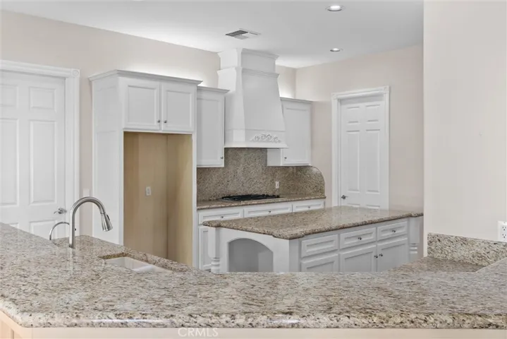 2117 Wedgemont Place, Bakersfield, California 93311