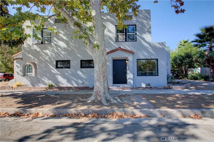 1911 P Street, Merced, California 95340