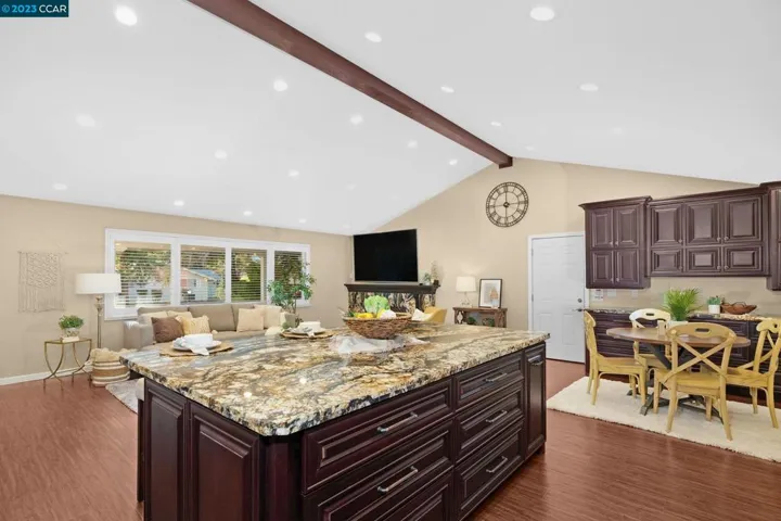 5315 Olive Dr, Concord, California 94521