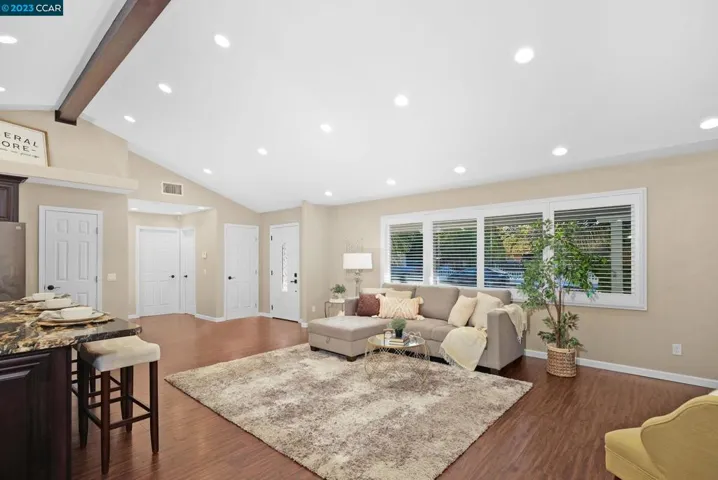 5315 Olive Dr, Concord, California 94521