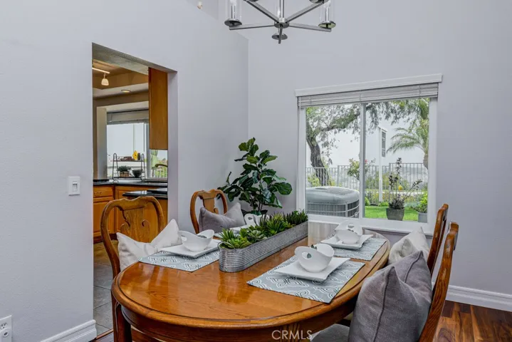 806 S Amber Lane, Anaheim Hills, California 92807