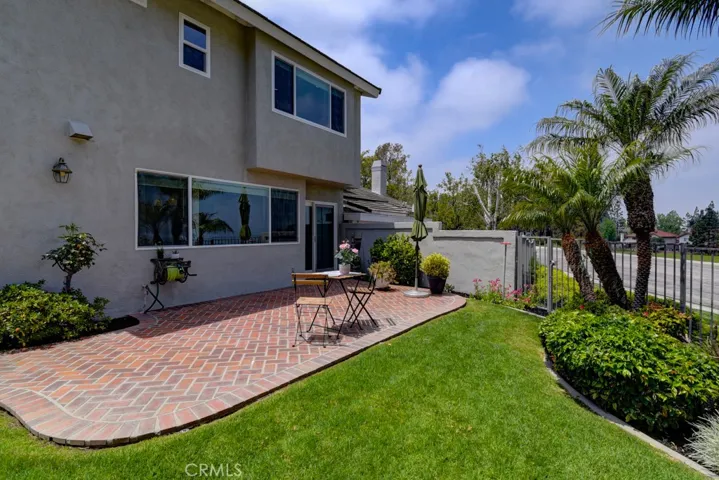 806 S Amber Lane, Anaheim Hills, California 92807