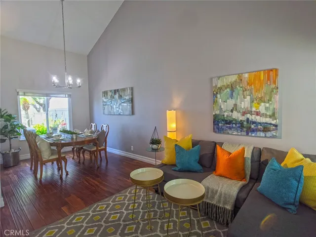 806 S Amber Lane, Anaheim Hills, California 92807