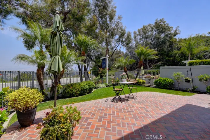 806 S Amber Lane, Anaheim Hills, California 92807