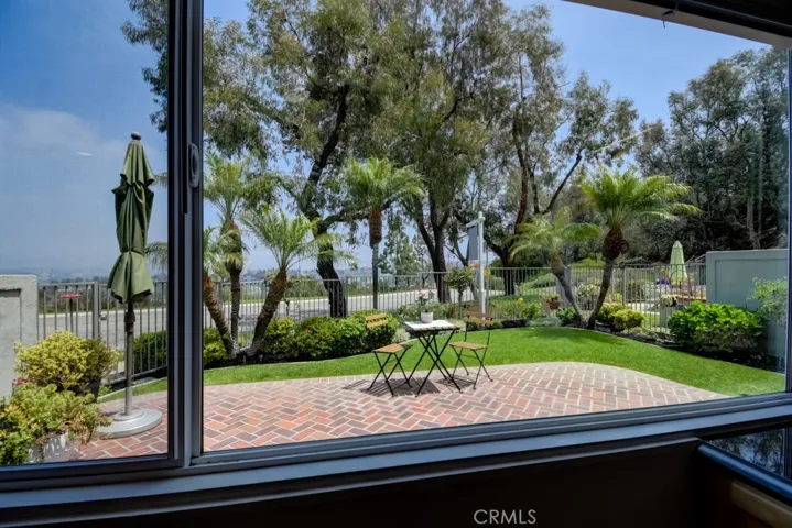 806 S Amber Lane, Anaheim Hills, California 92807