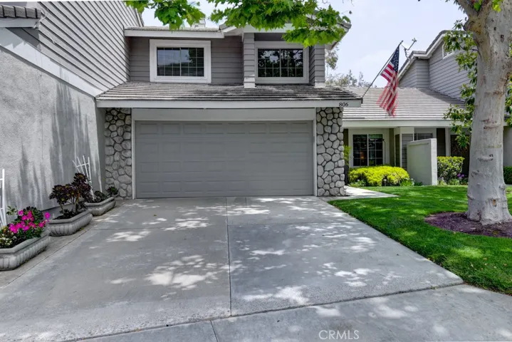 806 S Amber Lane, Anaheim Hills, California 92807