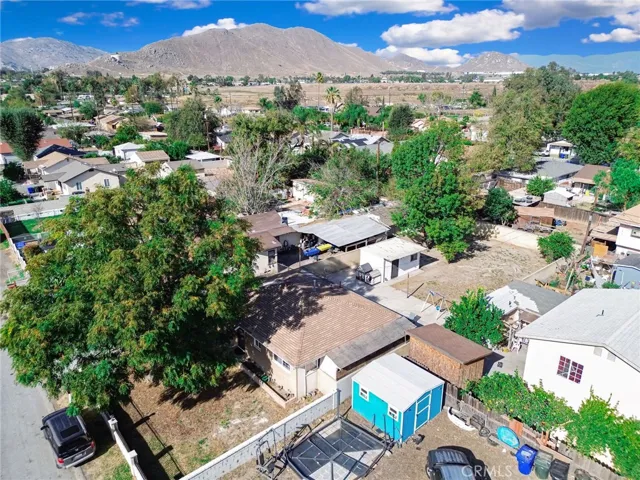 5319 35th Street, Riverside, California 92509