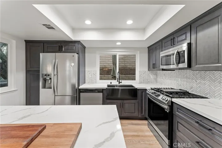 28159 Hot Springs Avenue, Canyon Country, California 91351