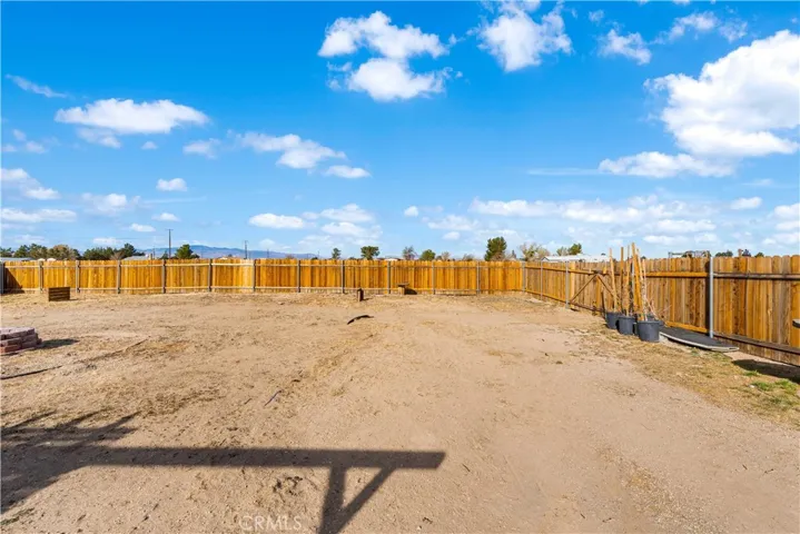 7843 W Avenue F, Lancaster, California 93536