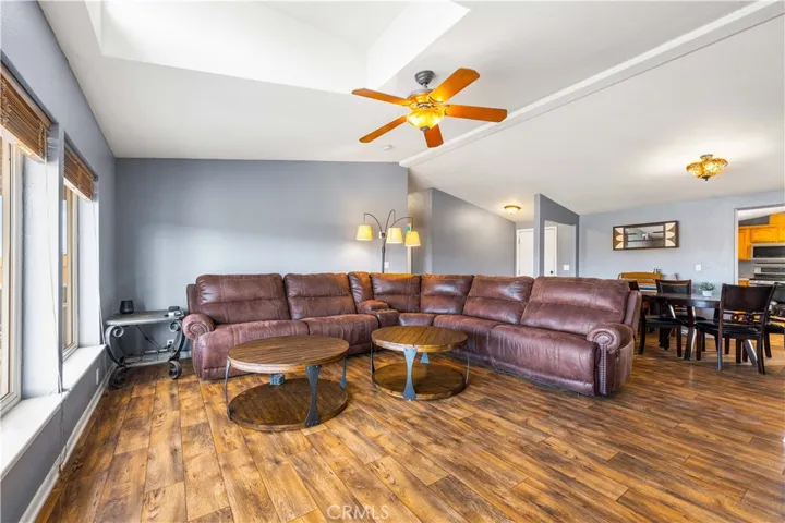 7843 W Avenue F, Lancaster, California 93536