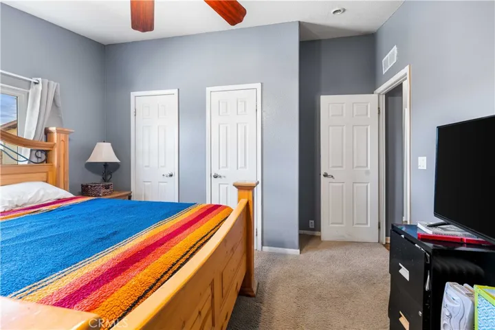 7843 W Avenue F, Lancaster, California 93536
