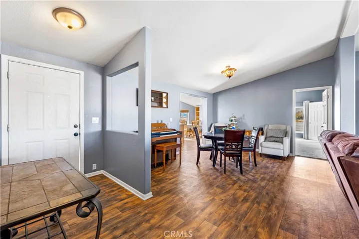 7843 W Avenue F, Lancaster, California 93536