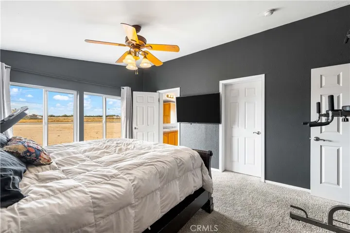 7843 W Avenue F, Lancaster, California 93536