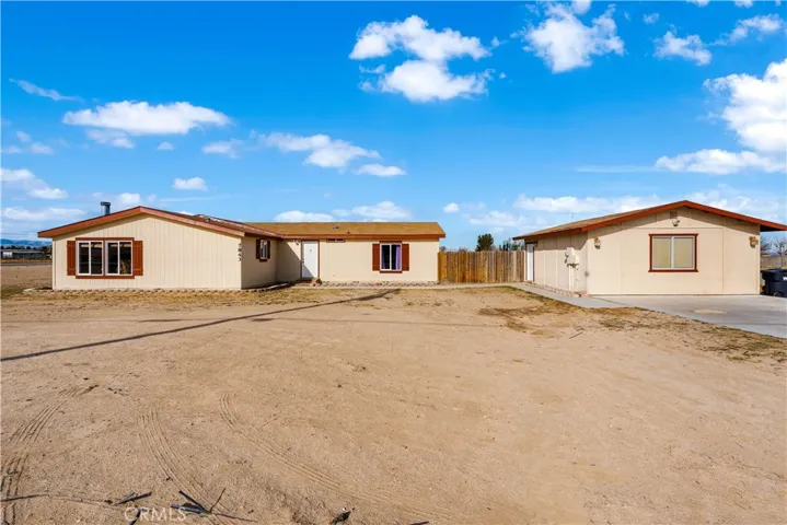 7843 W Avenue F, Lancaster, California 93536