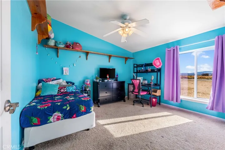 7843 W Avenue F, Lancaster, California 93536