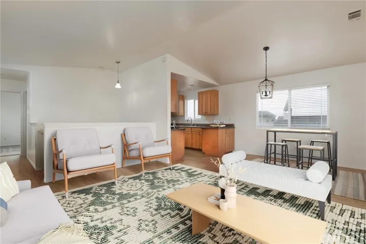 Living/Dining area - Upstairs
