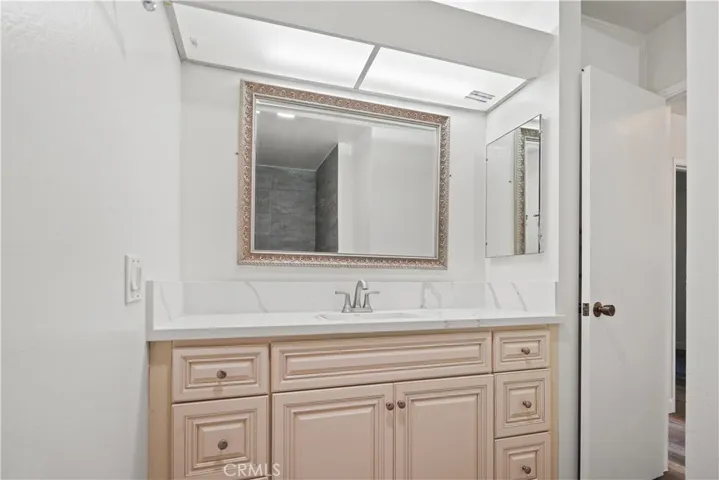 8131 Canby Avenue 1, Reseda, California 91335