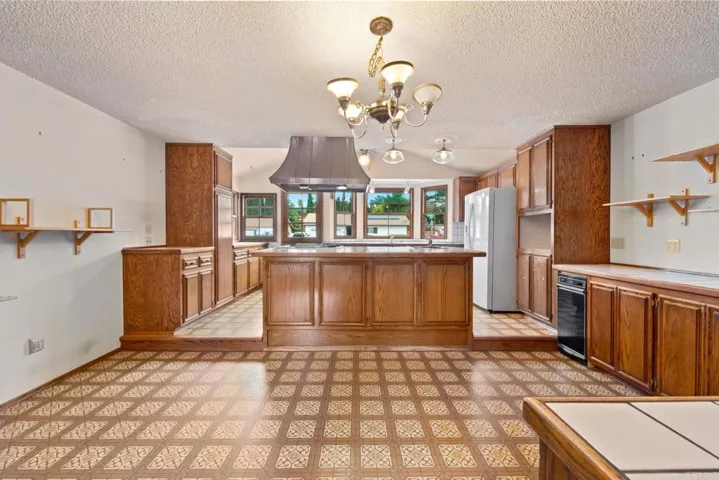 954 Cosmo Avenue, El Cajon, California 92019