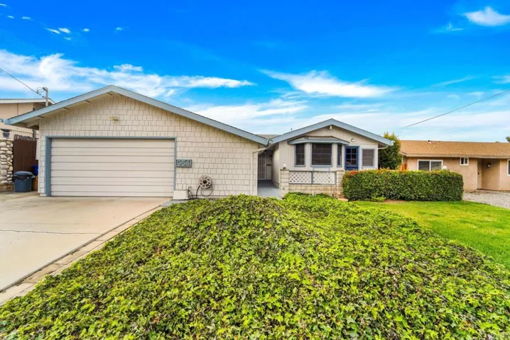 954 Cosmo Avenue, El Cajon, California 92019