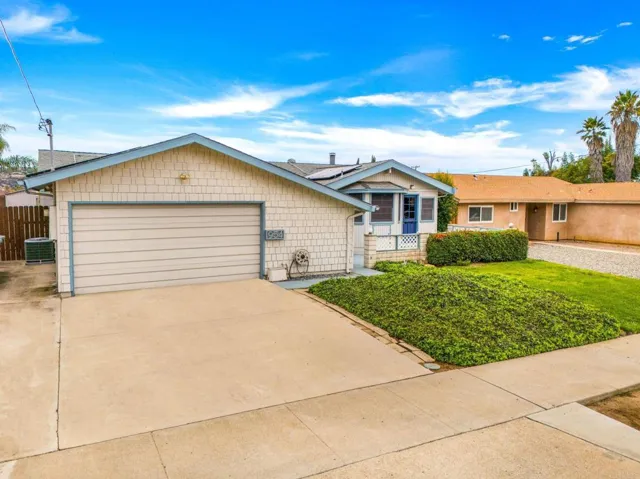 954 Cosmo Avenue, El Cajon, California 92019