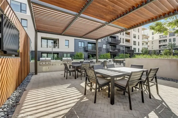 Numerous lounge areas and gathering spaces are throughout the community.