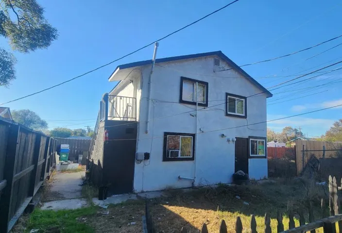 2124 Myran Avenue, Stockton, California 95205