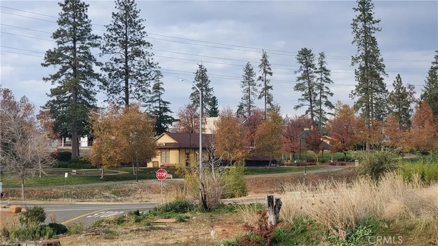 5646 Sierra Park Drive, Paradise, California 95969
