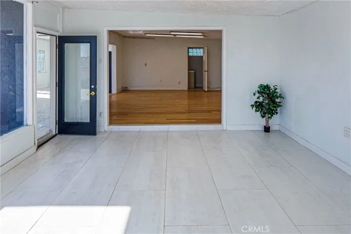 4803 W 121st Street, Hawthorne, California 90250