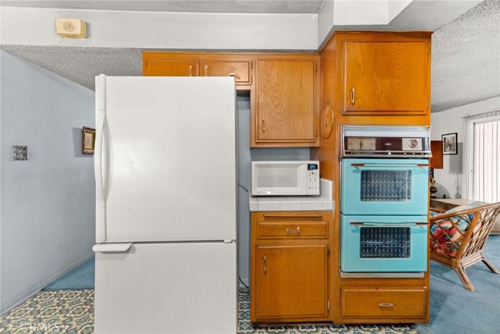 12934 Strathern Street, North Hollywood, California 91605