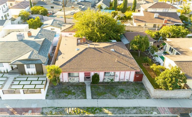 12934 Strathern Street, North Hollywood, California 91605