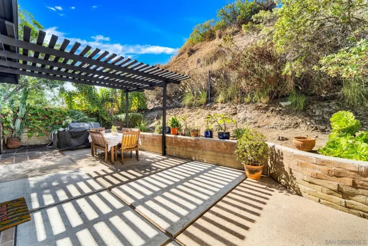4312 Avenida Gregory, Spring Valley, California 91977