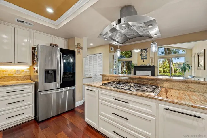 4312 Avenida Gregory, Spring Valley, California 91977