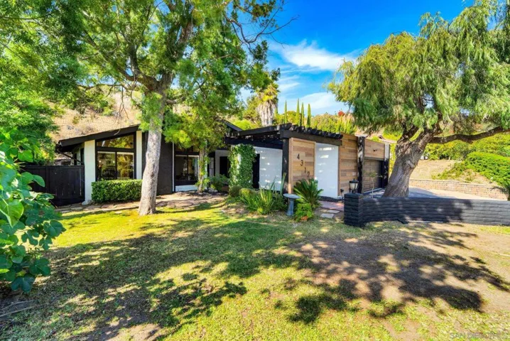 4312 Avenida Gregory, Spring Valley, California 91977