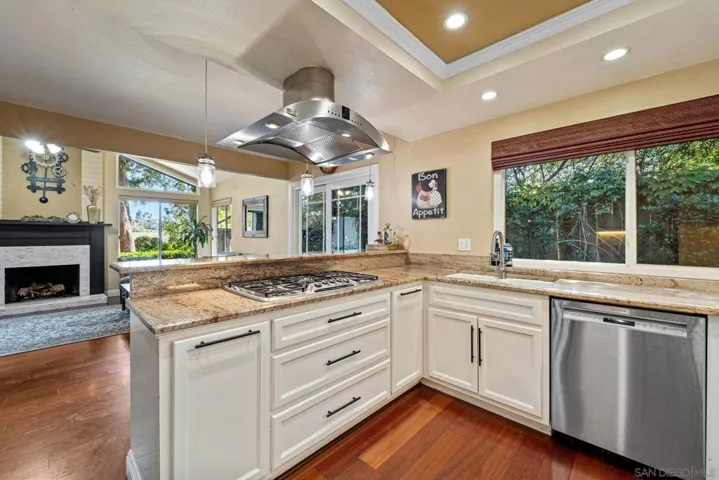 4312 Avenida Gregory, Spring Valley, California 91977