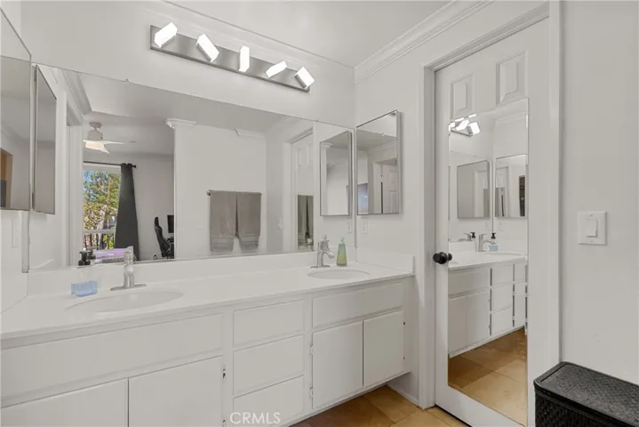 1091 S Positano Avenue, Anaheim Hills, California 92808