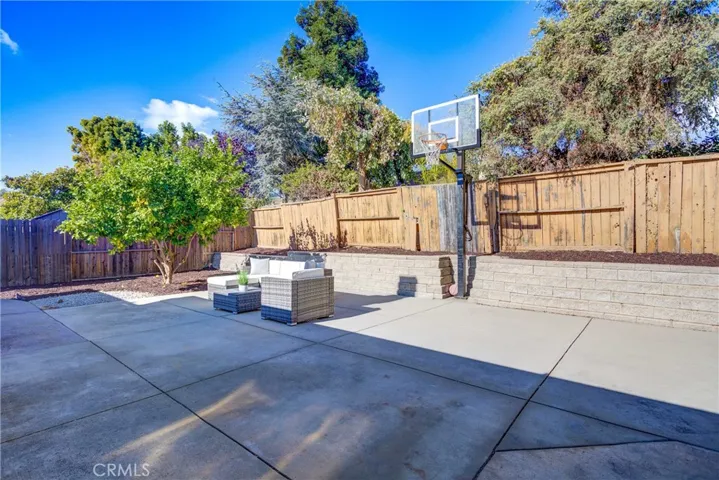 954 Lobelia Lane, San Luis Obispo, California 93401