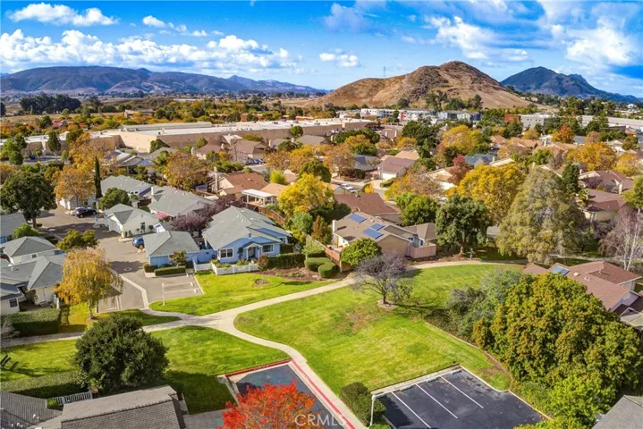 954 Lobelia Lane, San Luis Obispo, California 93401