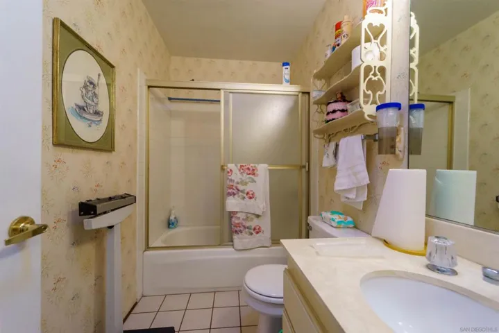 7232 Caminito Carlotta 7232, San Diego, California 92120